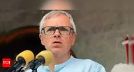 Omar mulls becoming party to statehood case in SC, says no one from Centre in touch with him on statehood