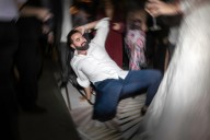 Dear Abby: Aggressive women won’t back away from my sexy boyfriend on the dance floor