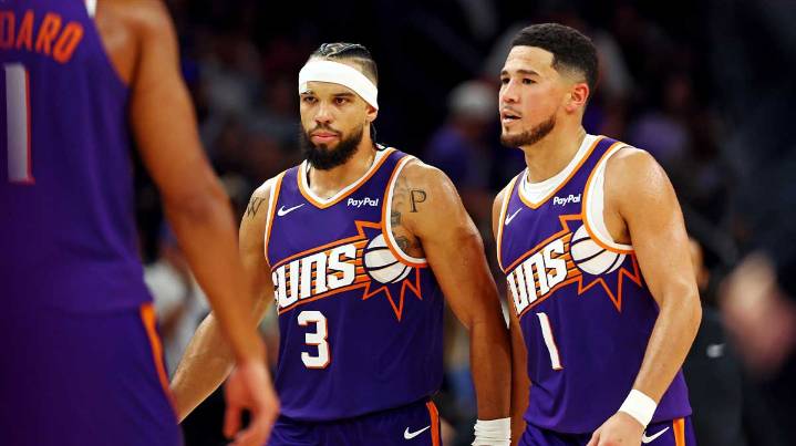 Suns’ Devin Booker needs to be more ‘selfish,’ Dillon Brooks says