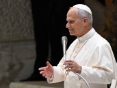 El Vaticano alerta sobre los peligros de usar IA en armas nucleares