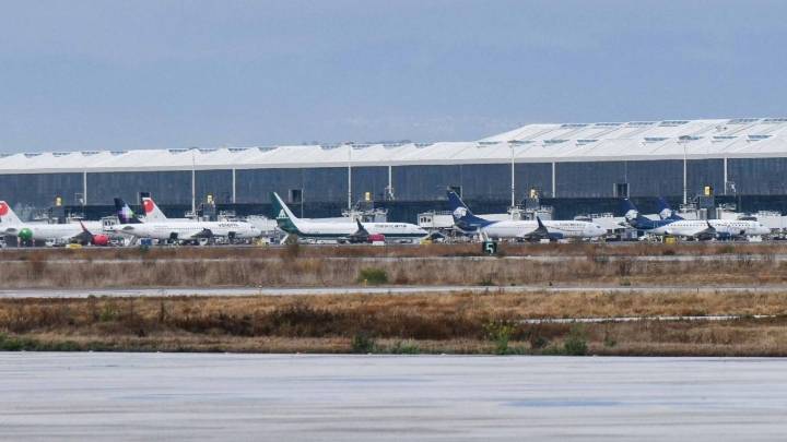 Cancelación de EU a 13 rutas de aerolíneas mexicanas entrará en vigor dentro de 3 meses: SICT