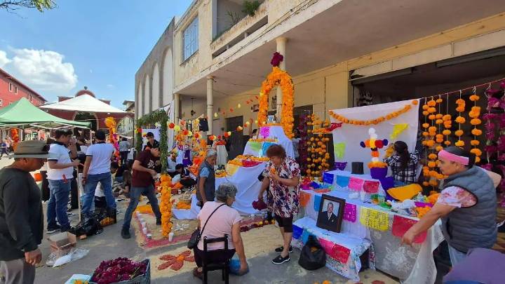 Se preparan en Jacona para participar en concurso de altares