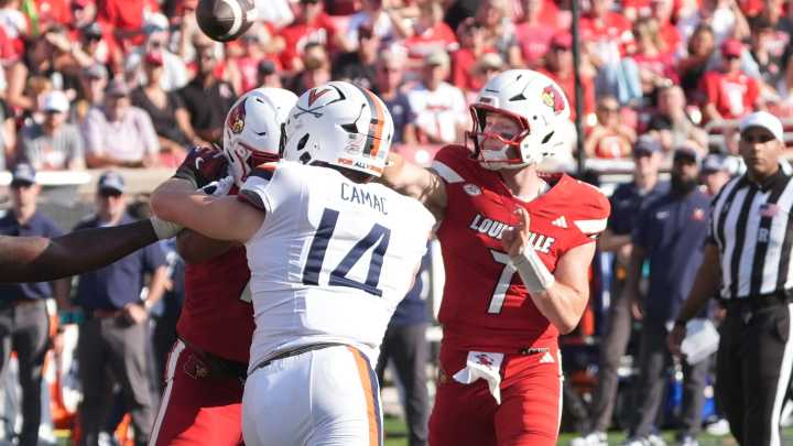 U of L loses heartbreaker: Cards drop first game of season, fall to Virginia in OT