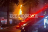 Se incendia restaurante frente al Monumento a la Revolución
