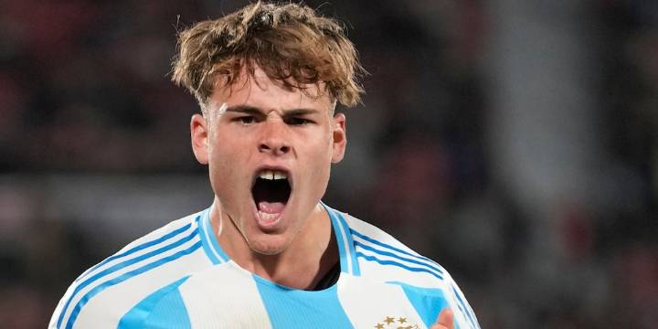Mateo Silvetti, el “protegido” de Messi que anotó el golazo con el que Argentina llegó a la final del Mundial Sub 20