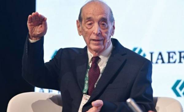 Qué dijo el economista que más escucha Milei