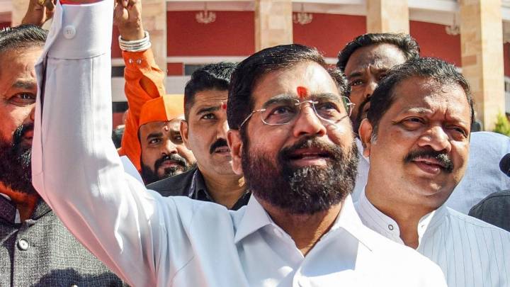 Ideology Vs Worldly Pleasures: Eknath Shinde's Scorching Dussehra Attack On Uddhav Thackeray