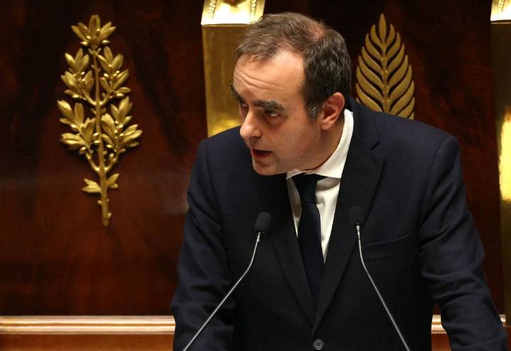 Lecornu acepta suspender la reforma de las pensiones hasta las presidenciales de 2027 para suavizar la oposición socialista
