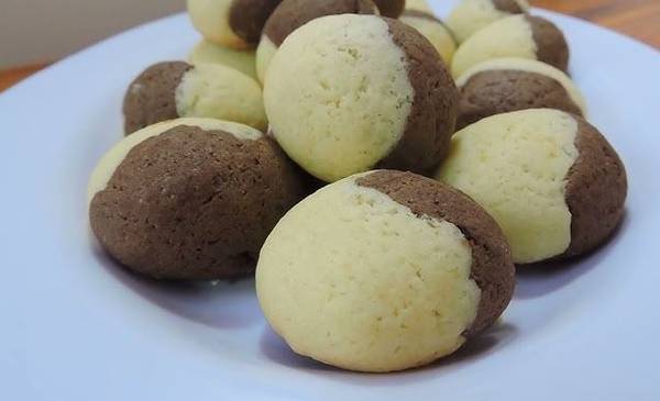 La receta de las galletitas marmoladas en simple pasos