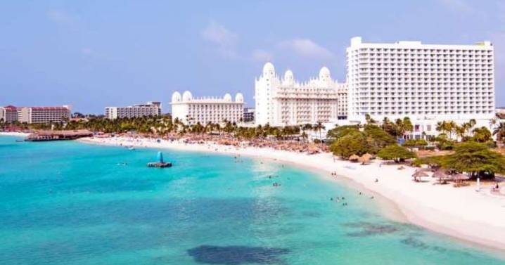 Verano 2026 en Aruba o Brasil: cuánto cuesta una semana de vacaciones en los dos destinos más elegidos