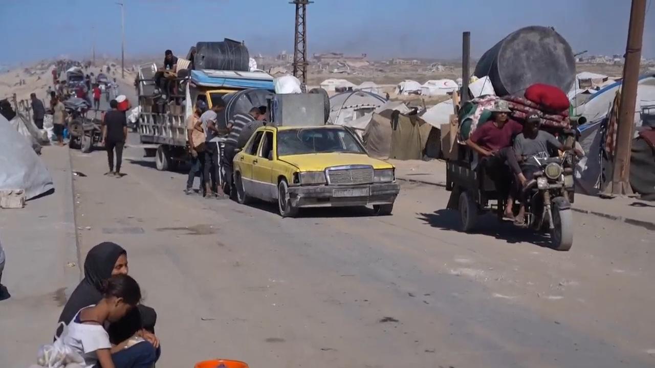 People flee south as Israel orders all Palestinians to leave Gaza City