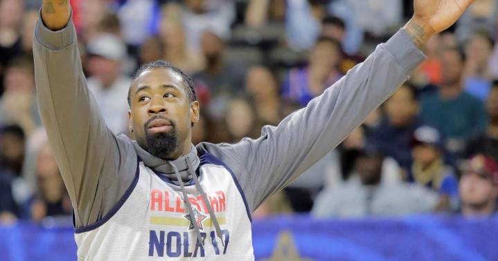 Pelicans reportedly sign veteran NBA center Deandre Jordan