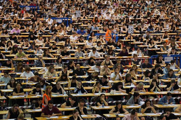 Cuando memorizar ya no basta: por qué urge repensar las oposiciones en España