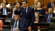 Juanma Moreno: "Ni una sola mamografía se ha derivado a la privada"