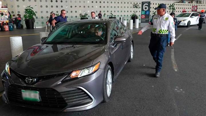 ¿Qué alcances tiene el amparo de Uber para operar en aeropuertos, según el gobierno federal?