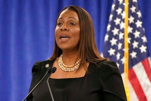 Acusan a Fiscal de Nueva York por presunto fraude