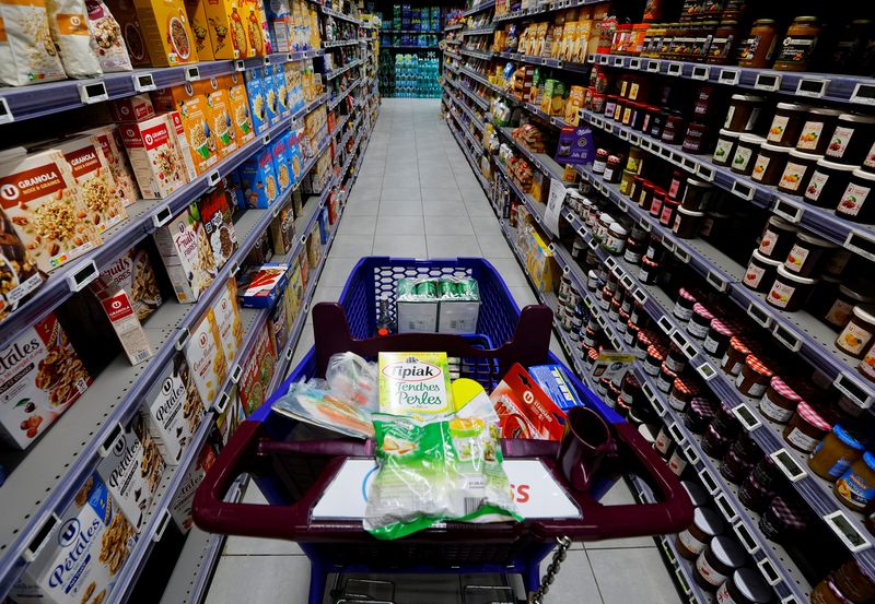 Euro zone inflation picks up, bolstering ECB's case for staying on hold