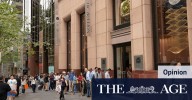 Gold prices: Why are people are lining up to buy bullion?