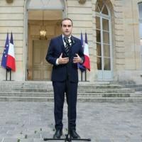 France unveils new government amid political deadlock
