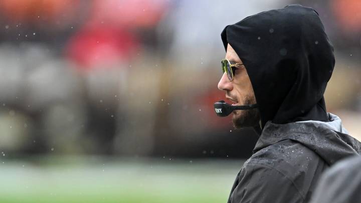 Mike McDaniel, Chris Grier are on termination watch