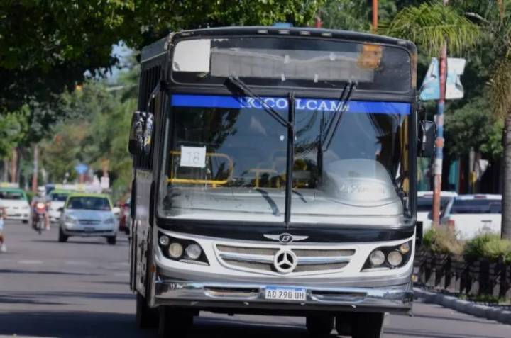 Colectivos: la UTA Azul evalúa un paro por tiempo indeterminado a partir del viernes