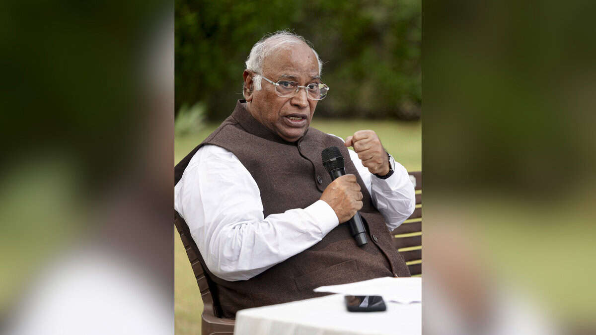 RSS should be banned, Kharge hits back, cites Patel’s letter