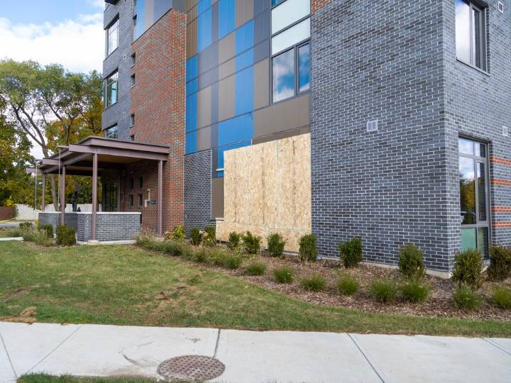 Vehicle slams into public-housing building, causes $150K damage