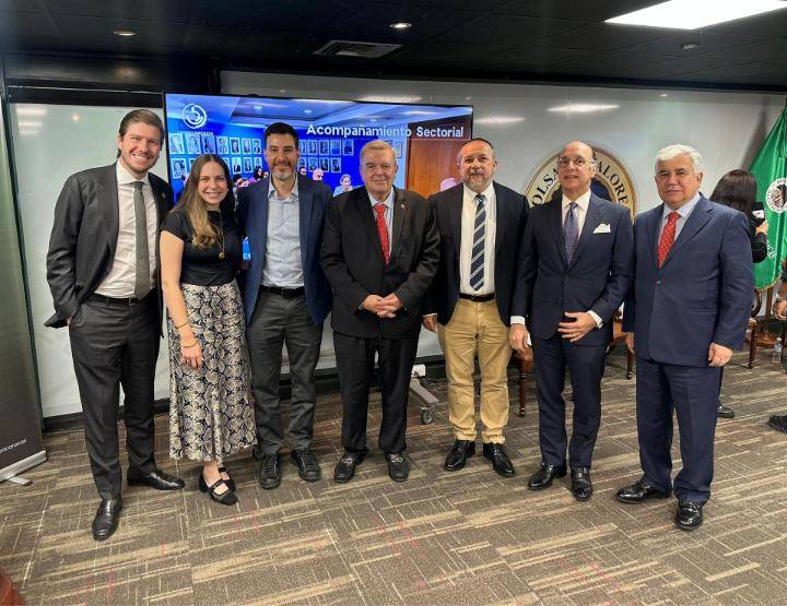 Consecomercio apuesta por democratizar el acceso al financiamiento para el crecimiento...