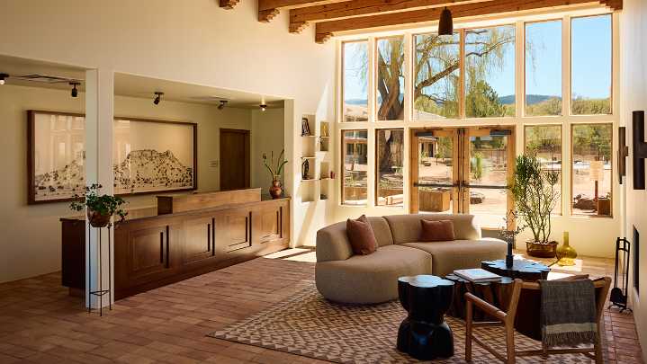 Casetta Opens First Hotel Outside California: Hotel Willa Taos Review