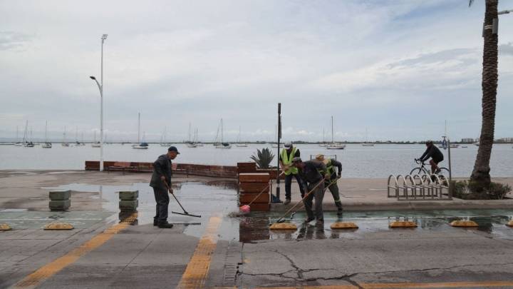 Suspenden clases y actividades administrativas en Los Cabos y La Paz por el huracán "Priscilla"