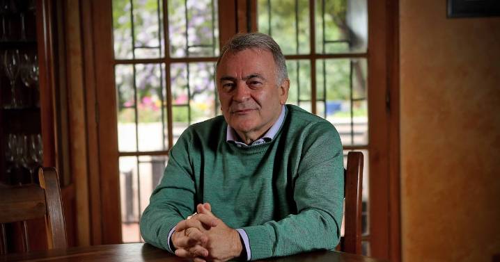 Pepe Auth analiza recta final de presidenciales: “Se escribirá cómo Matthei pierde la elección que tenía ganada”