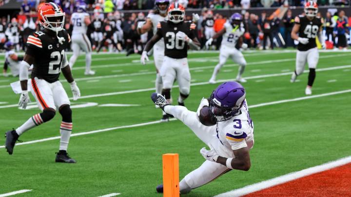 Vikings-Browns takeaways: Last-second win, Dillon Gabriel debuts – NBC 6 South Florida