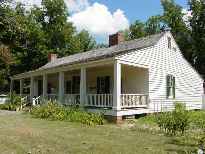 Start your morning with history: Breakfast returns to Williams Tavern Restaurant Oct. 17