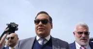 Trump conmuta sentencia del excongresista George Santos en caso federal de fraude