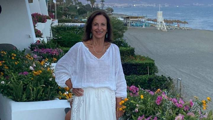 I got divorced after 23 years - I wish I'd paid him more attention
