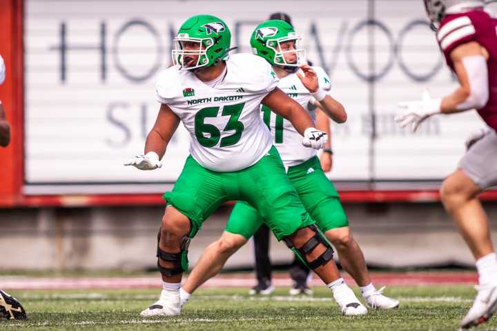UND walk-on offensive lineman from Detroit Lakes emerging as starter as redshirt freshman