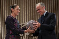 Un ojo en el TMEC y el otro en el Mundial