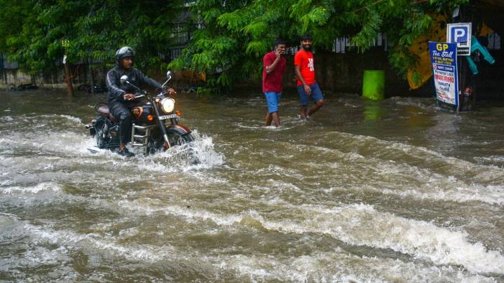 Cyclone 'Montha' Update: Odisha On High Alert, IMD Issues Warning For THESE Coasts