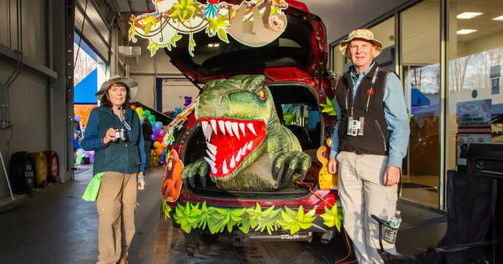 Coggins Auto Group and Bennington Banner host annual Trunk or Treat in Bennington