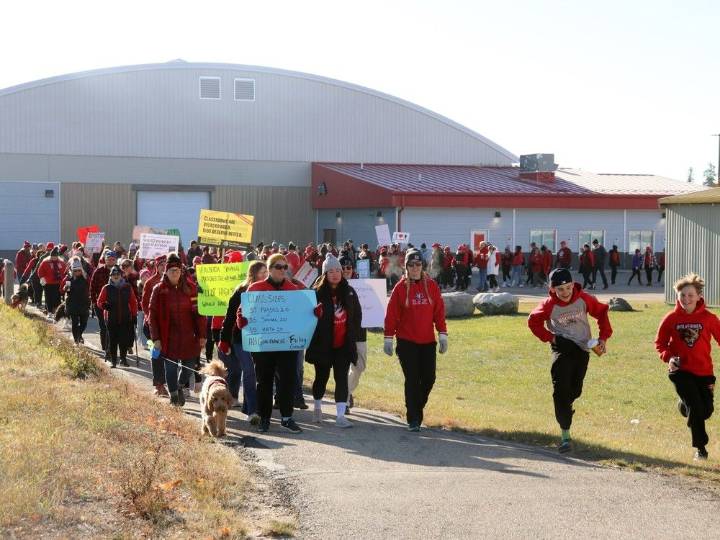 ‘Walk for public education’ in Whitecourt supports schools amid strike