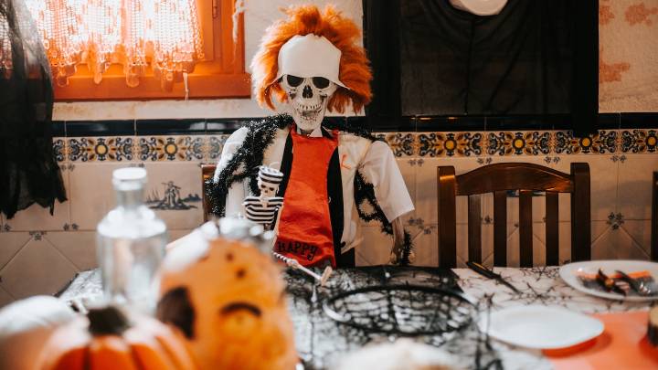 Casa del terror causa polémica en vecindario de EE. UU.