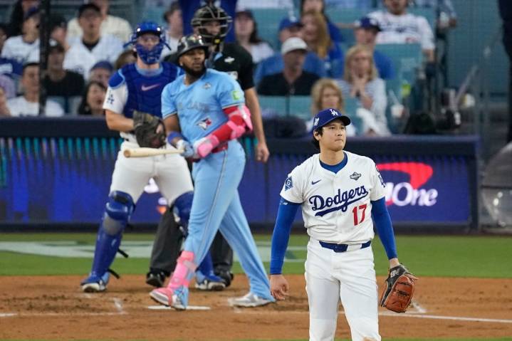 World Series: Blue Jays bounce back, beat Ohtani in Game 4 to even Fall Classic at 2