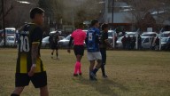 Dos árbitros no pasaron el control de alcoholemia y suspendieron la fecha de fútbol en Loncopué