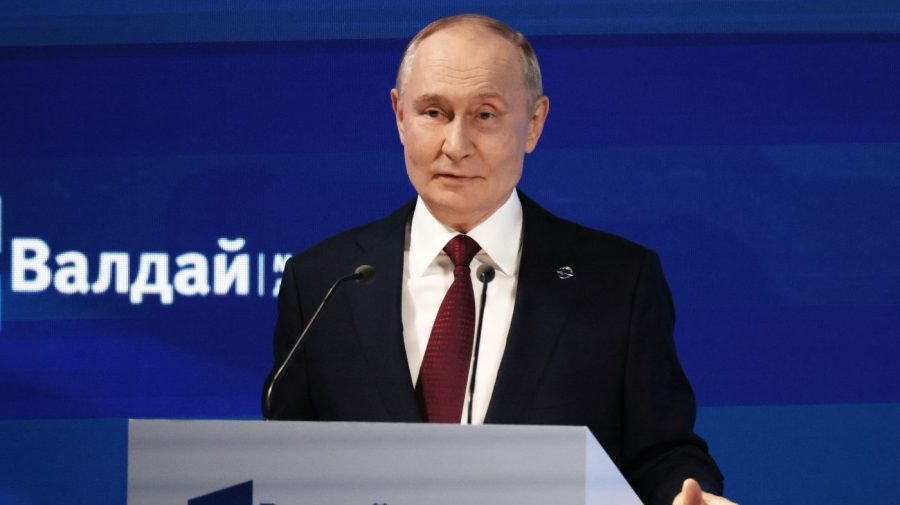 Putin: Possible supply of long-range missiles to Ukraine threatens US relationship with Russia