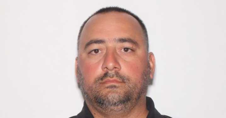 FBI en Miami busca a presunto narcotraficante y ofrece recompensa