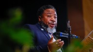 Georgia school chief indicted for alleged kickback scheme in Illinois school district