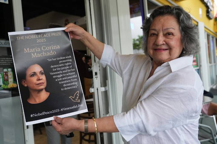 Machado dedica su Nobel de la Paz a Trump