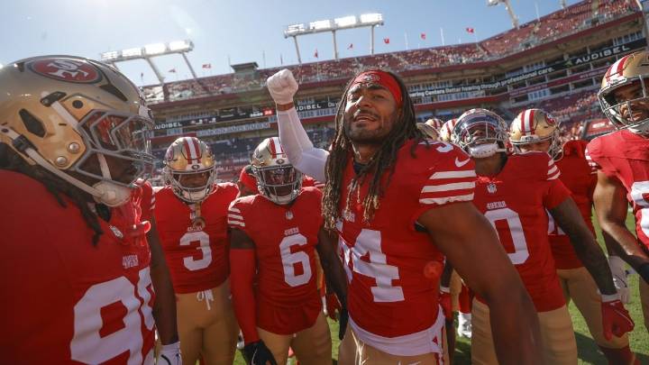 Fred Warner’s 49ers teammates support him with custom shirts