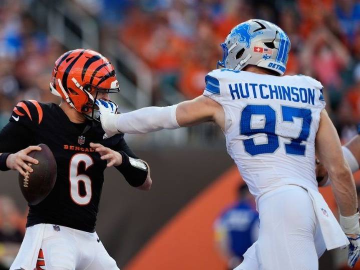 Lions sign Hutchinson to contract extension through 2030