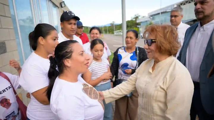 Atención | Liberan a 17 colombianos detenidos arbitrariamente por el régimen de Maduro